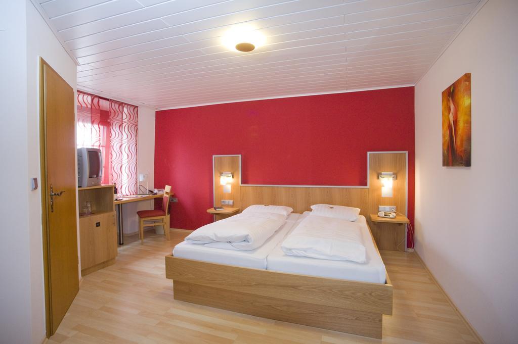 Hotel Restaurant Reichsadler Buchen  Kültér fotó