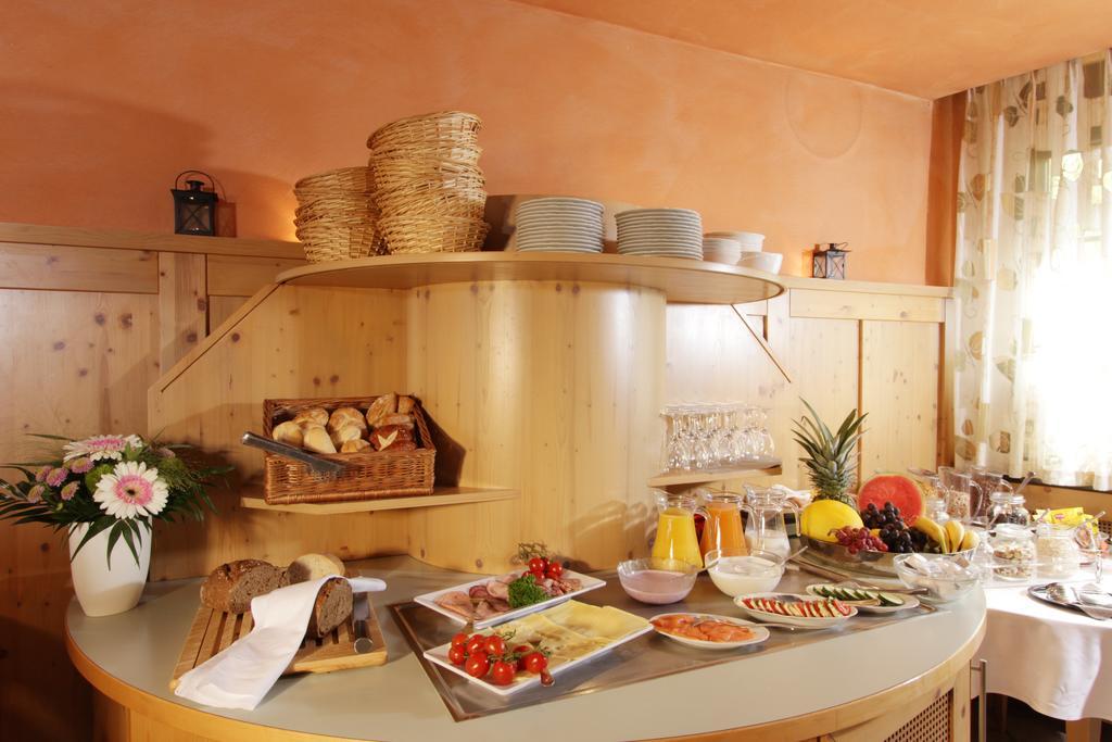 Hotel Restaurant Reichsadler Buchen  Kültér fotó